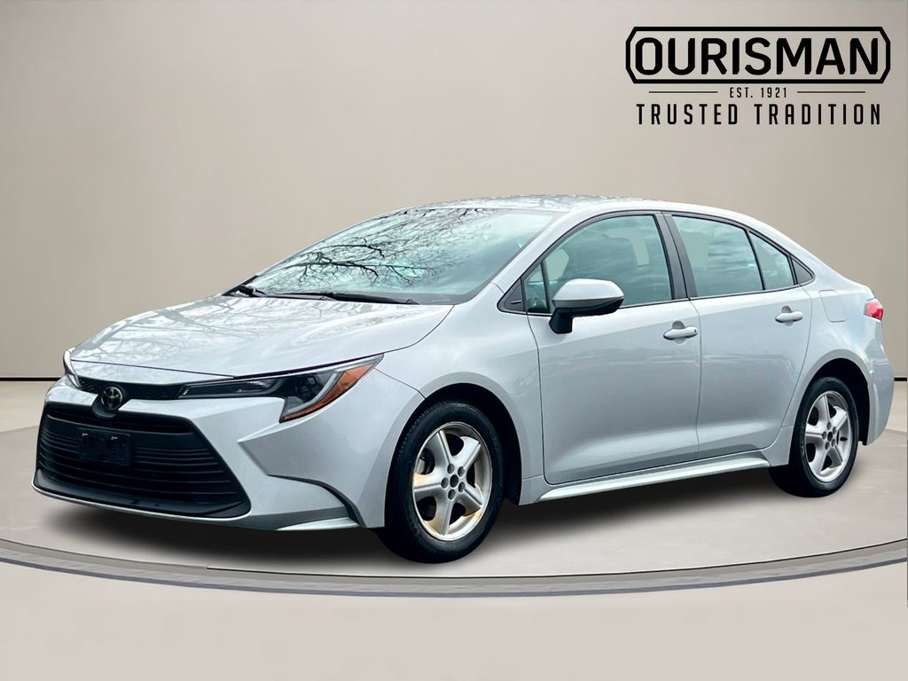 Used 2024 Toyota Corolla LE with VIN 5YFB4MDE9RP127293 for sale in Marlow Heights, MD
