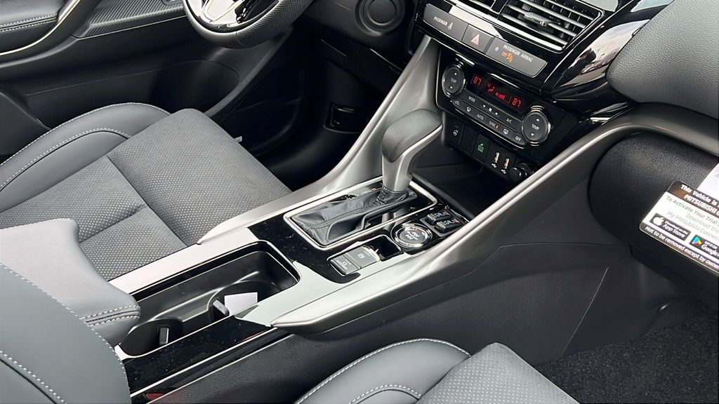 2026 Mitsubishi Eclipse Cross Black Edition - Photo 12