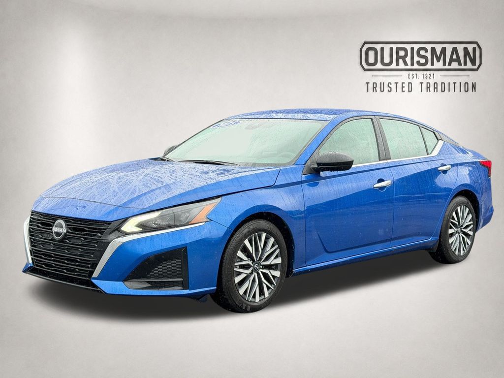 Used 2025 Nissan Altima SV with VIN 1N4BL4DV9SN360120 for sale in Marlow Heights, MD