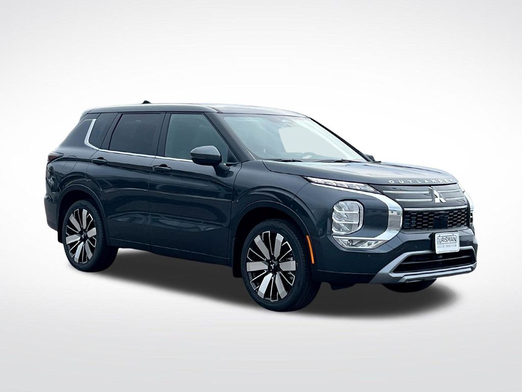 2026 Mitsubishi Outlander SE SUV