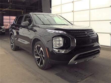 2024 Mitsubishi Outlander SE SUV