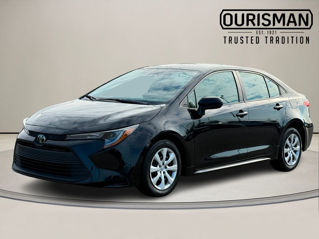 Used 2024 Toyota Corolla LE Sedan