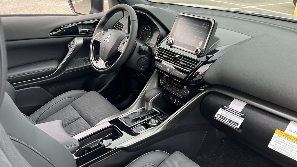 2026 Mitsubishi Eclipse Cross Black Edition - Photo 11