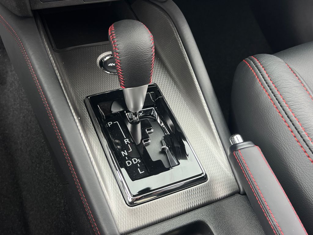 2025 Mitsubishi Outlander Sport LE - Photo 24