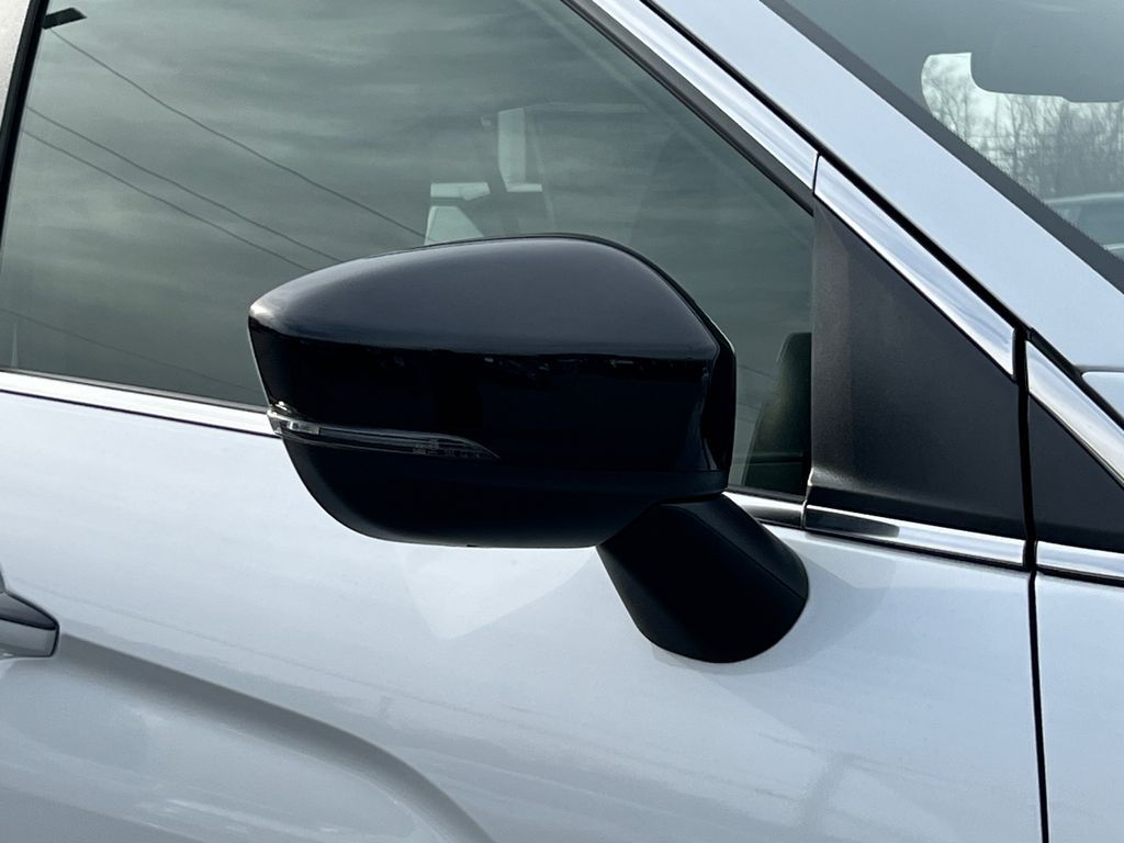 2026 Mitsubishi Eclipse Cross Black Edition - Photo 7