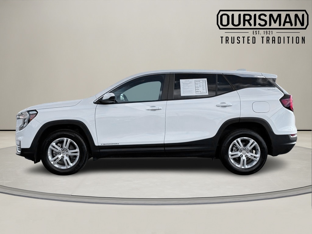 Used 2024 GMC Terrain SLE SUV