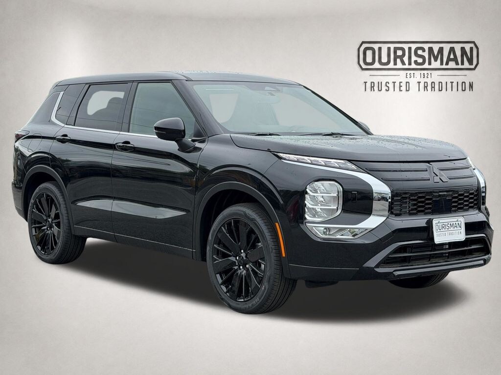 New 2026 Mitsubishi Outlander LE SUV