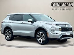 2026 Mitsubishi Outlander SE SUV