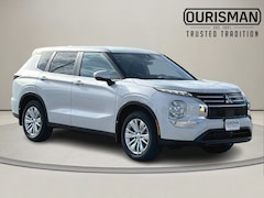 2026 Mitsubishi Outlander ES SUV
