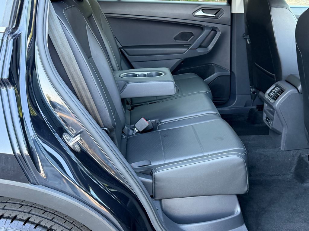 2019 Volkswagen Tiguan SE - Photo 11