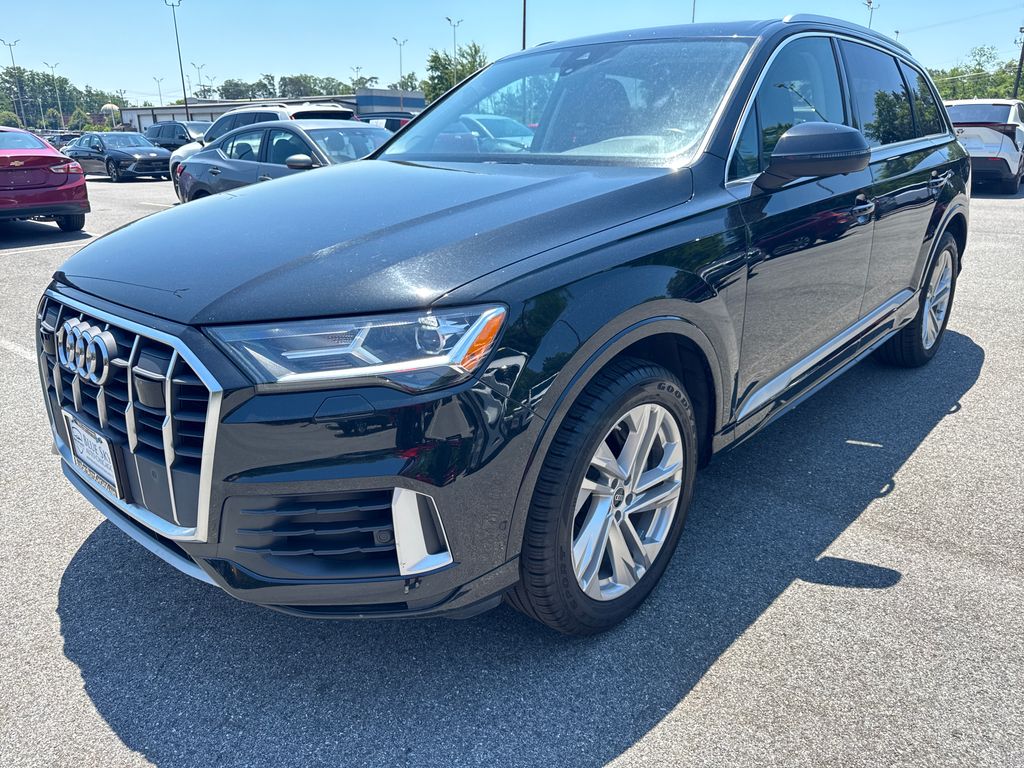 2022 Audi Q7 55 Premium Plus quattro Tiptronic's photo