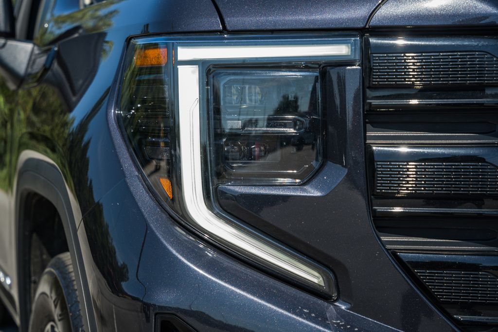 2024 GMC Sierra 1500 Elevation - Photo 12