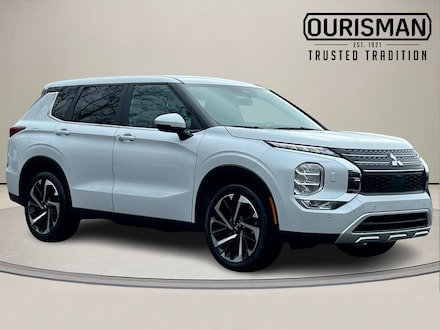 2024 Mitsubishi Outlander SE SUV