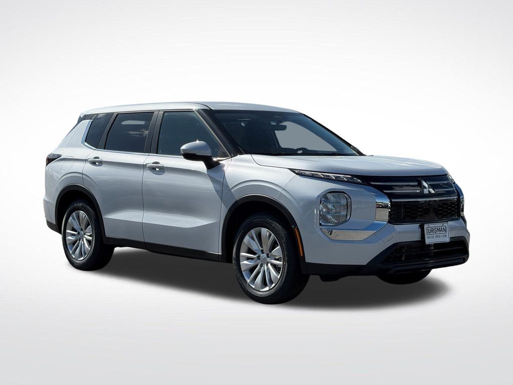 2026 Mitsubishi Outlander