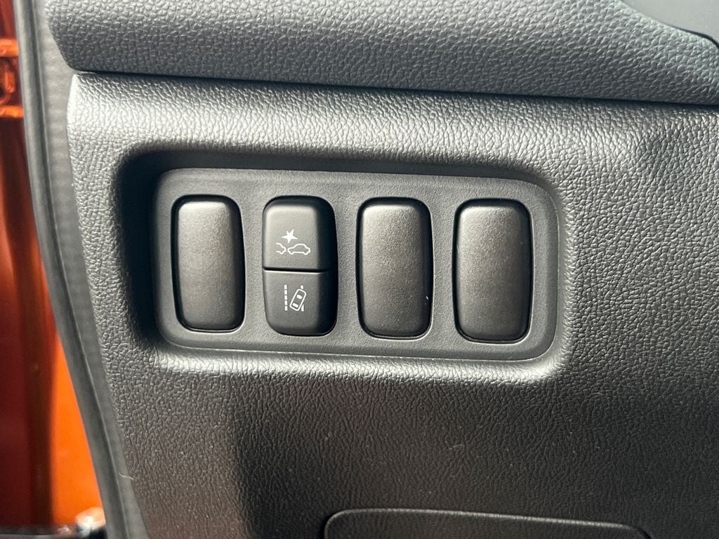 2025 Mitsubishi Outlander Sport LE - Photo 29