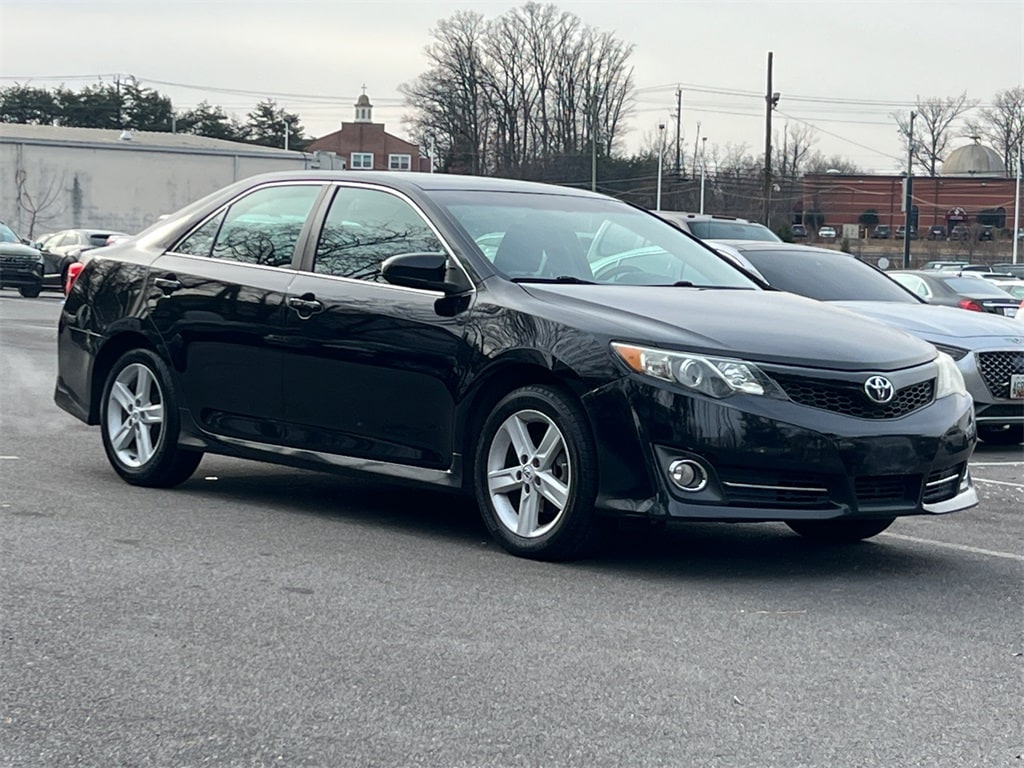 2012 Toyota Camry L's photo