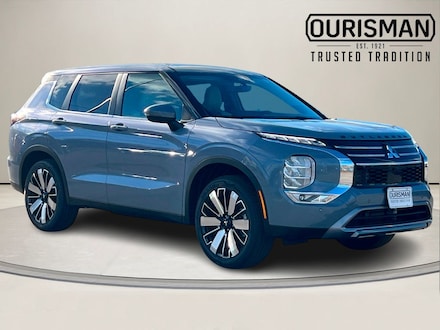 2026 Mitsubishi Outlander SE SUV