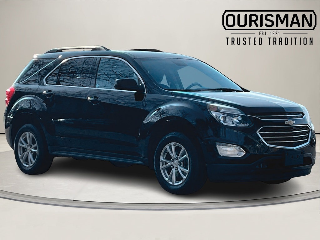 2017 Chevrolet Equinox LT's photo