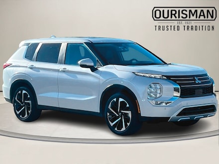 2024 Mitsubishi Outlander SE SUV