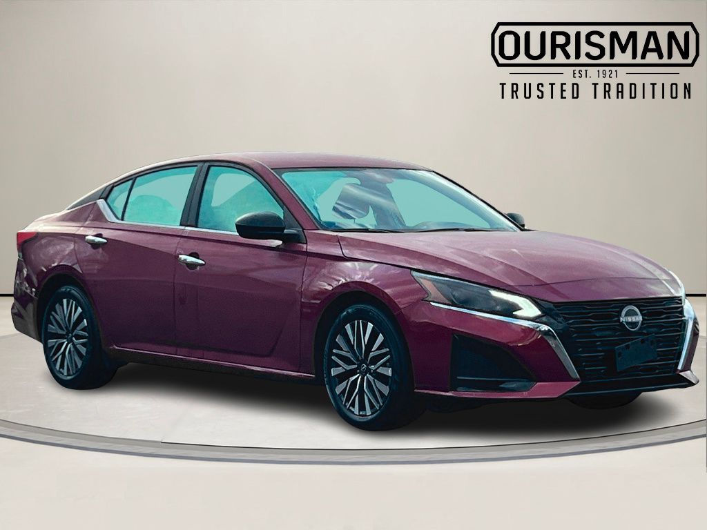 2024 Nissan Altima SV