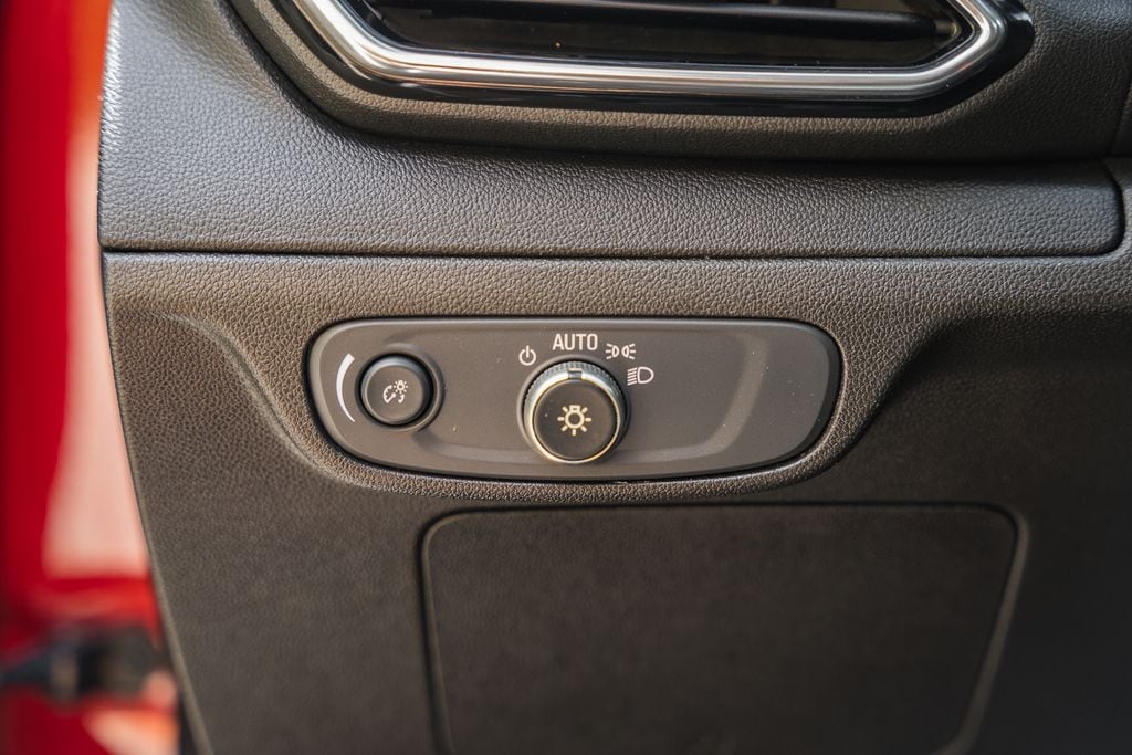 2022 Chevrolet Bolt EUV LT - Photo 40