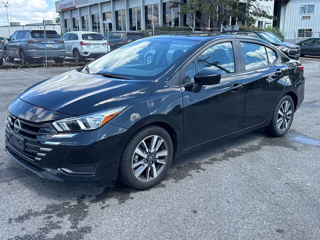 Used 2023 Nissan Versa 1.6 SV Sedan