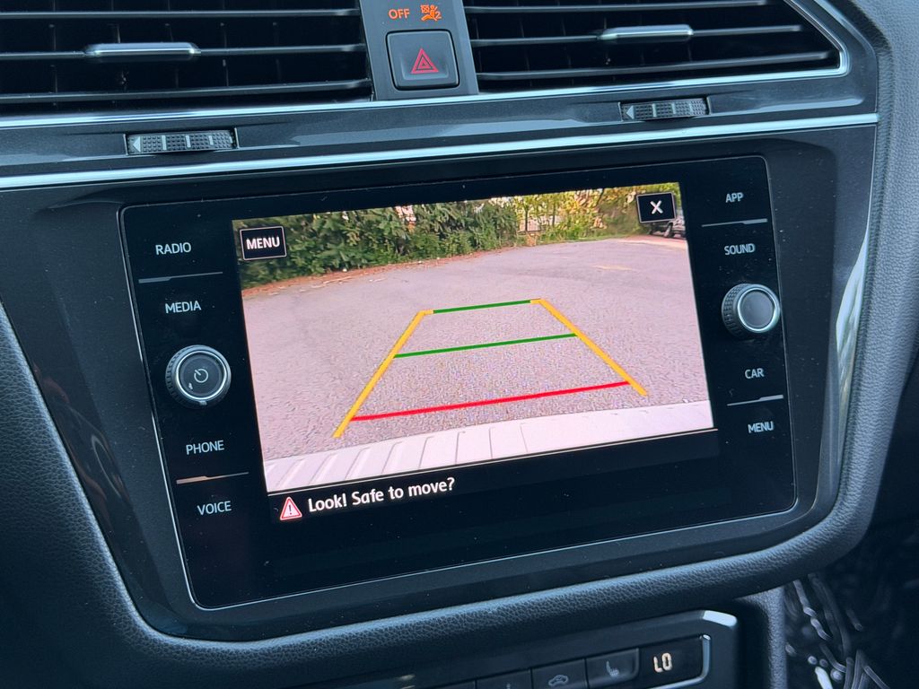 2019 Volkswagen Tiguan SE - Photo 22