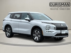 2025 Mitsubishi Outlander SE SUV