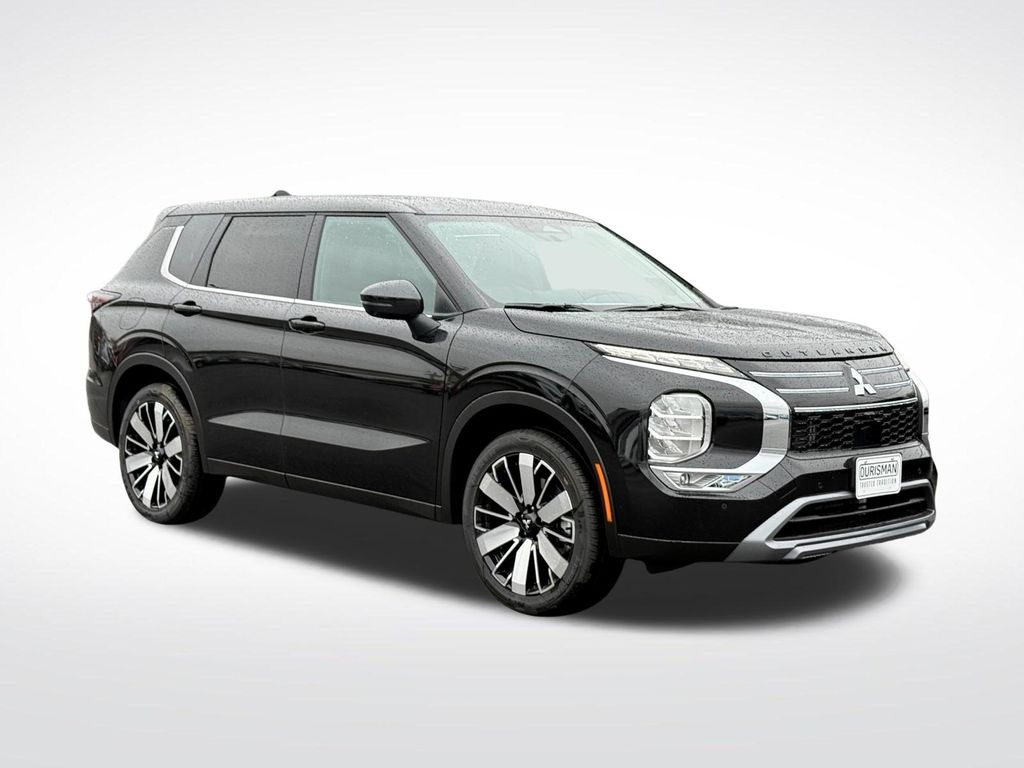 2026 Mitsubishi Outlander SE SUV