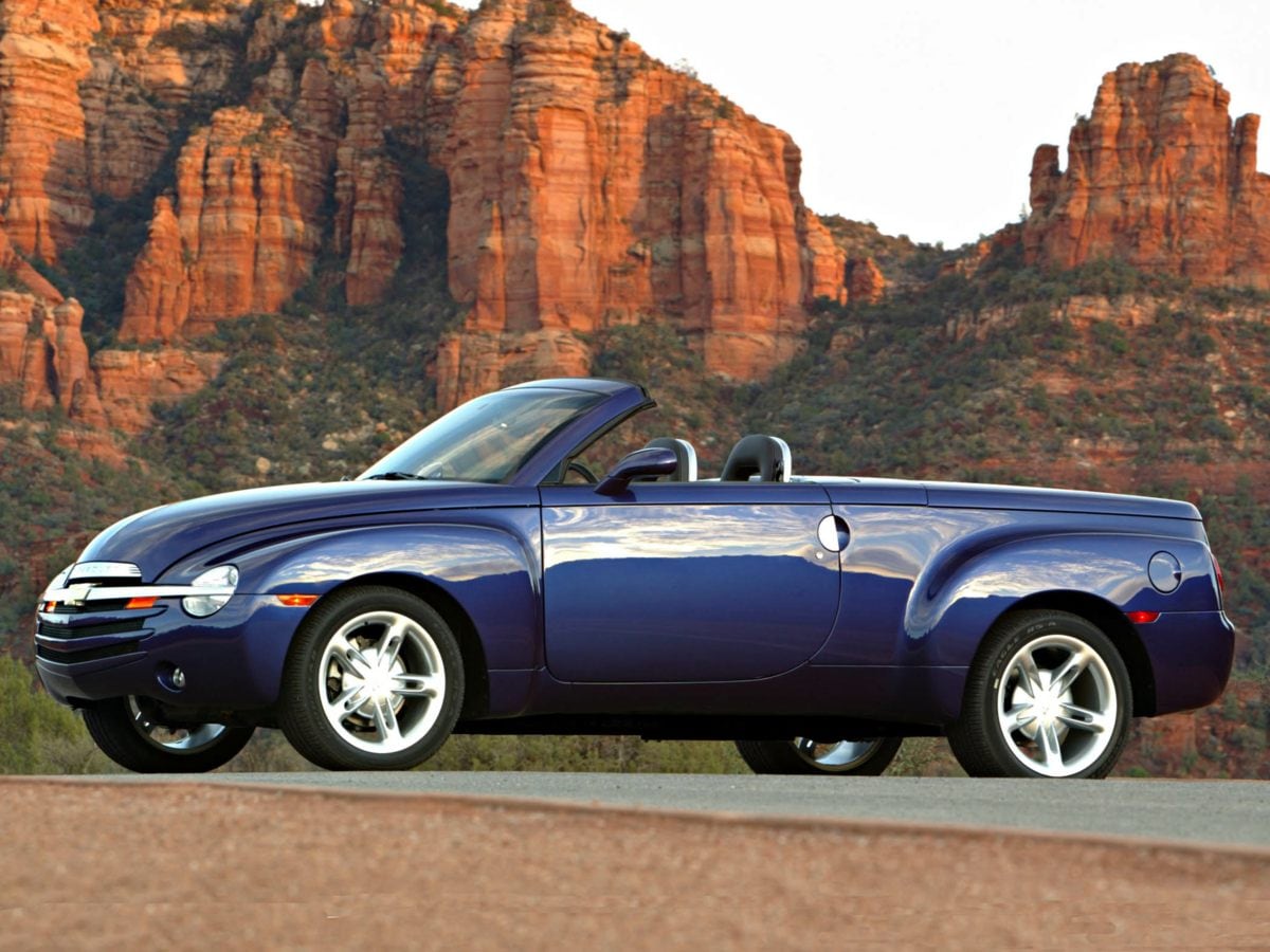 2005 Chevrolet SSR Base's photo