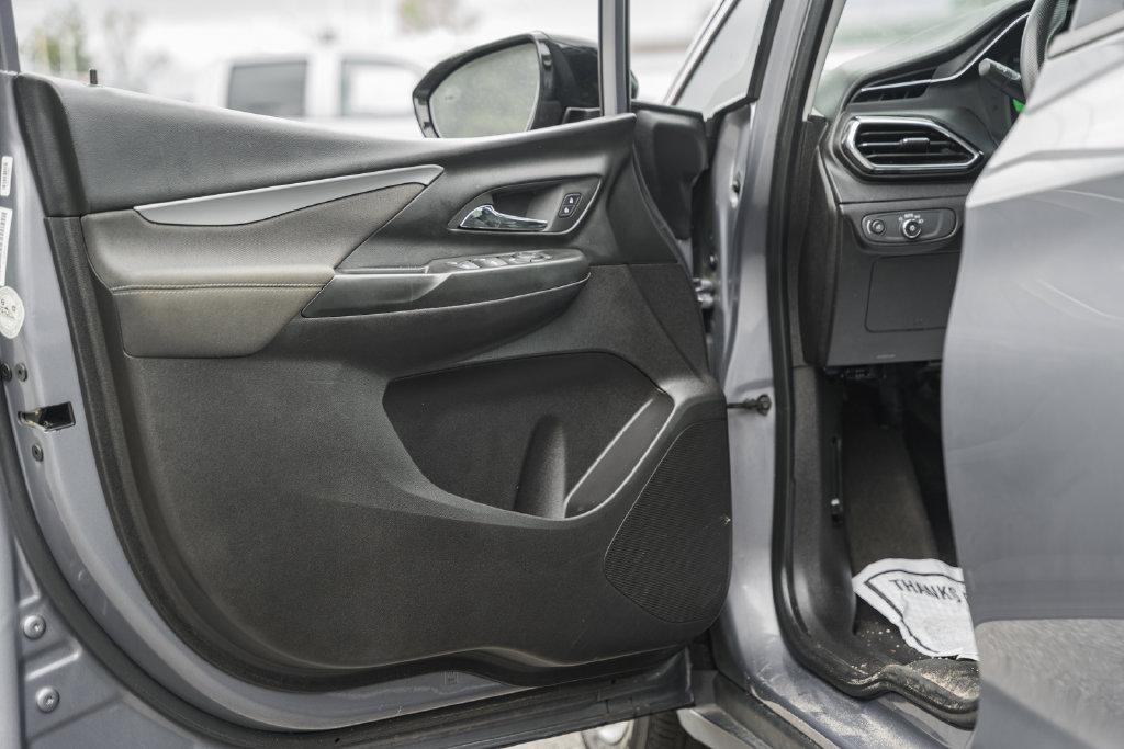 2023 Chevrolet Bolt EV LT - Photo 33