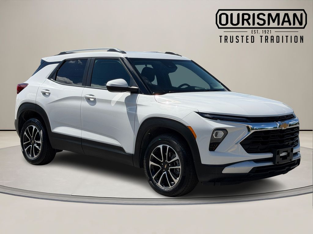 2025 Chevrolet Trailblazer LT's photo