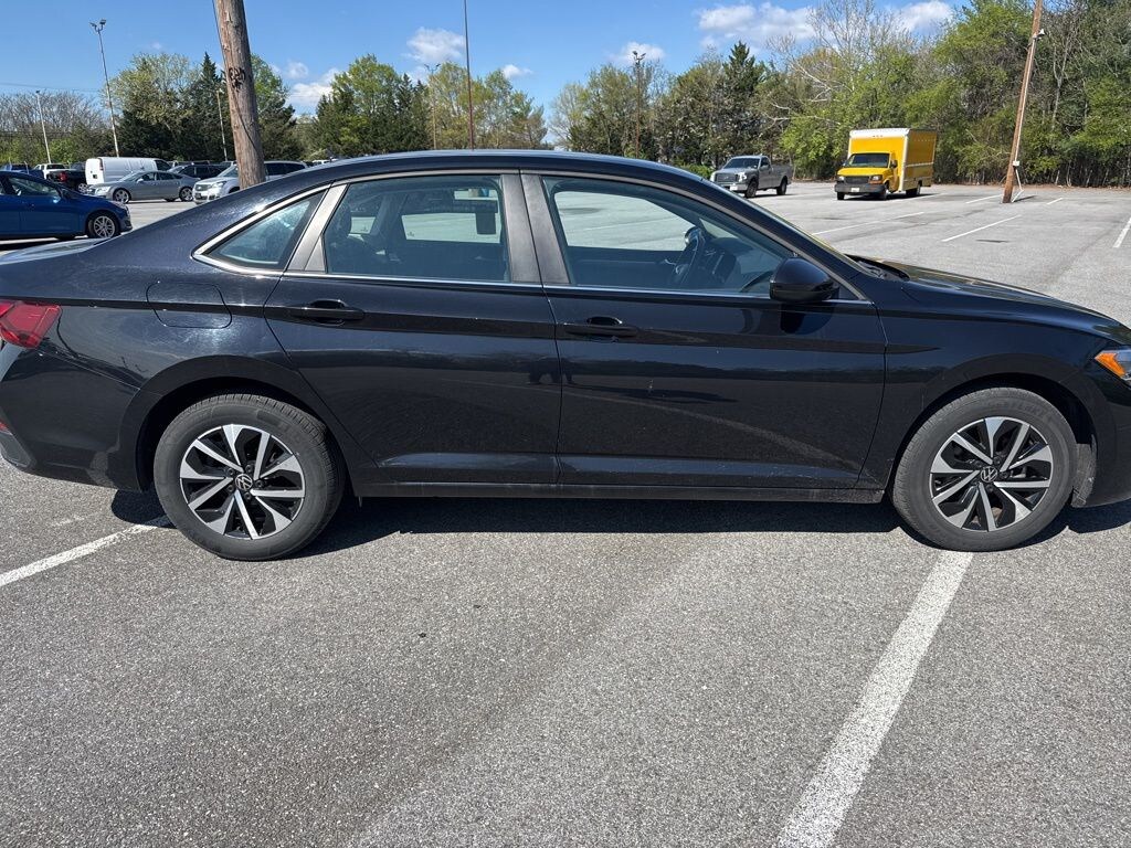 Used 2024 Volkswagen Jetta 1.5T S Sedan