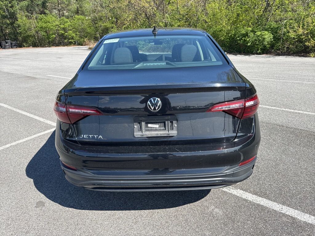 Used 2024 Volkswagen Jetta 1.5T S Sedan