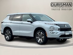 2026 Mitsubishi Outlander SE SUV