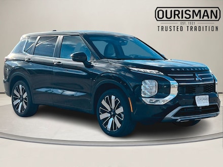2026 Mitsubishi Outlander SE SUV