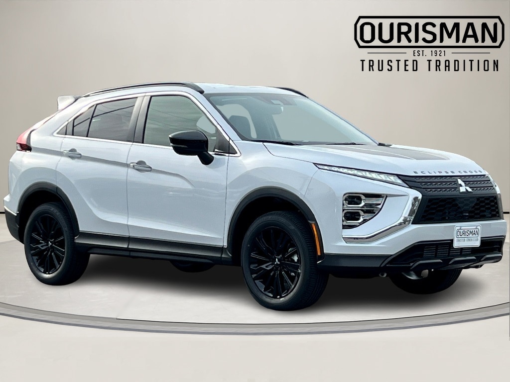 2026 Mitsubishi Eclipse Cross Black Edition's photo