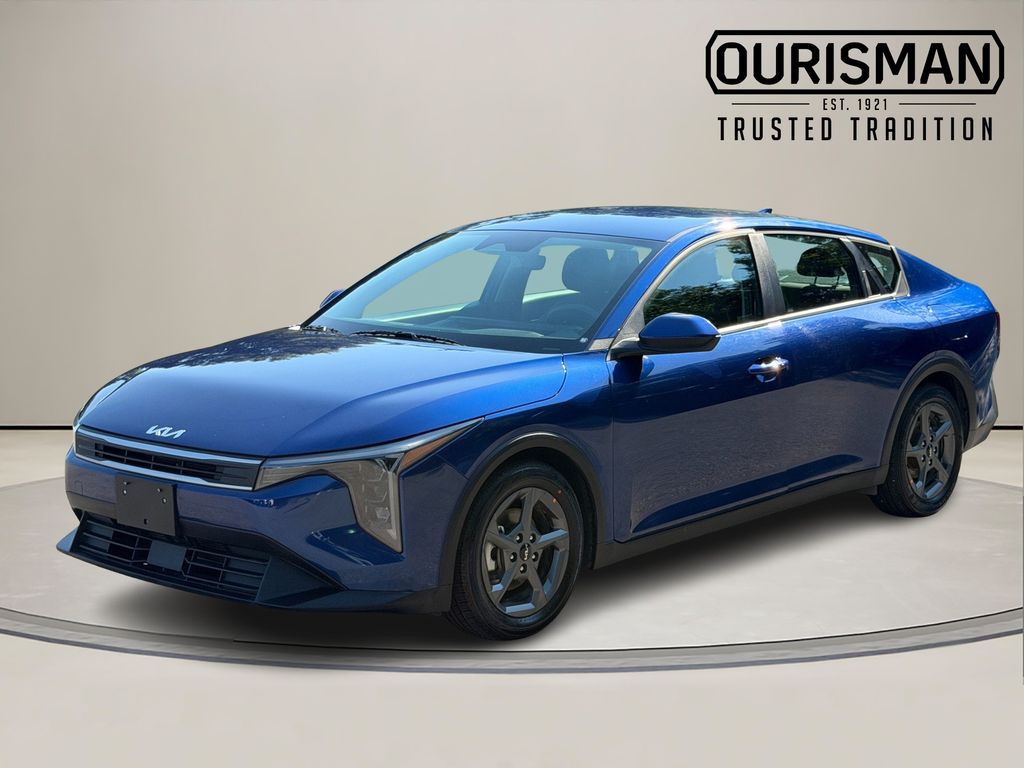 Used 2025 Kia K4 LXS with VIN 3KPFT4DE1SE105445 for sale in Marlow Heights, MD