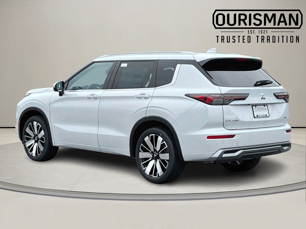 New 2025 Mitsubishi Outlander SEL SUV