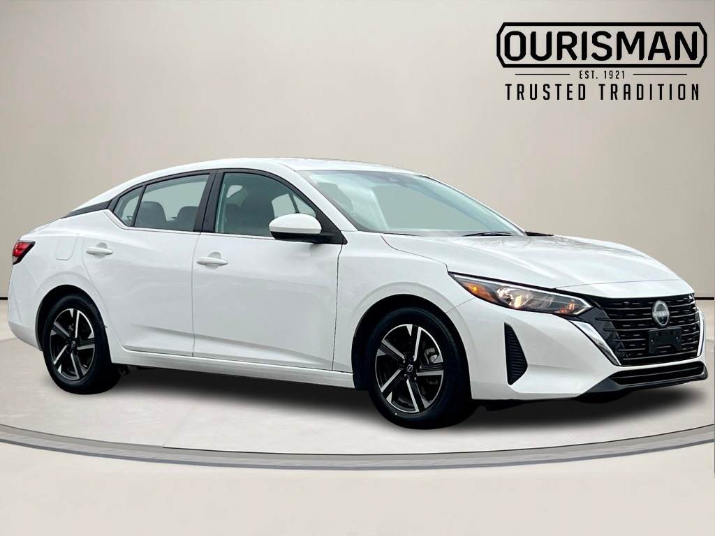 2024 Nissan Sentra SV's photo