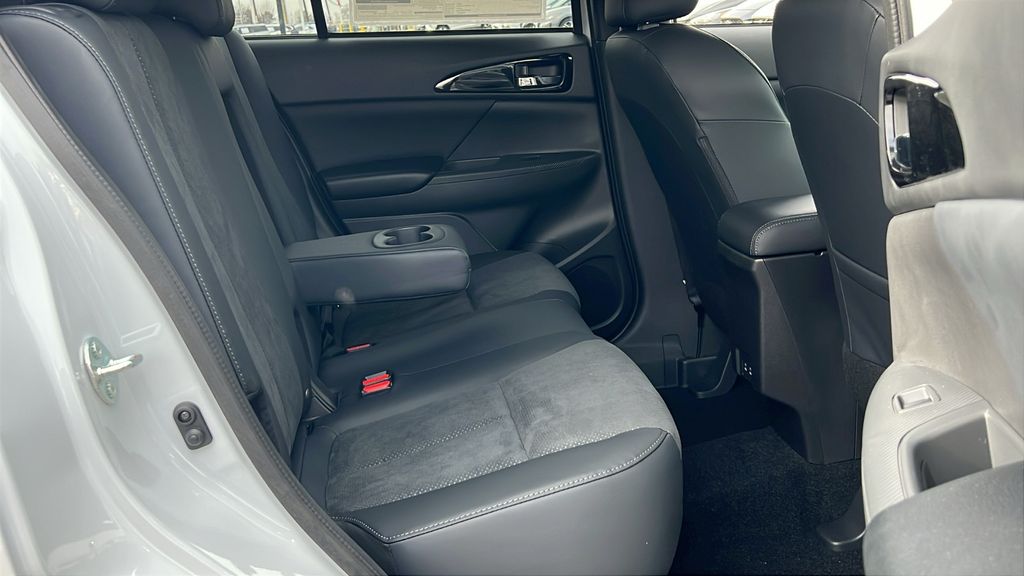 2026 Mitsubishi Eclipse Cross Black Edition - Photo 13