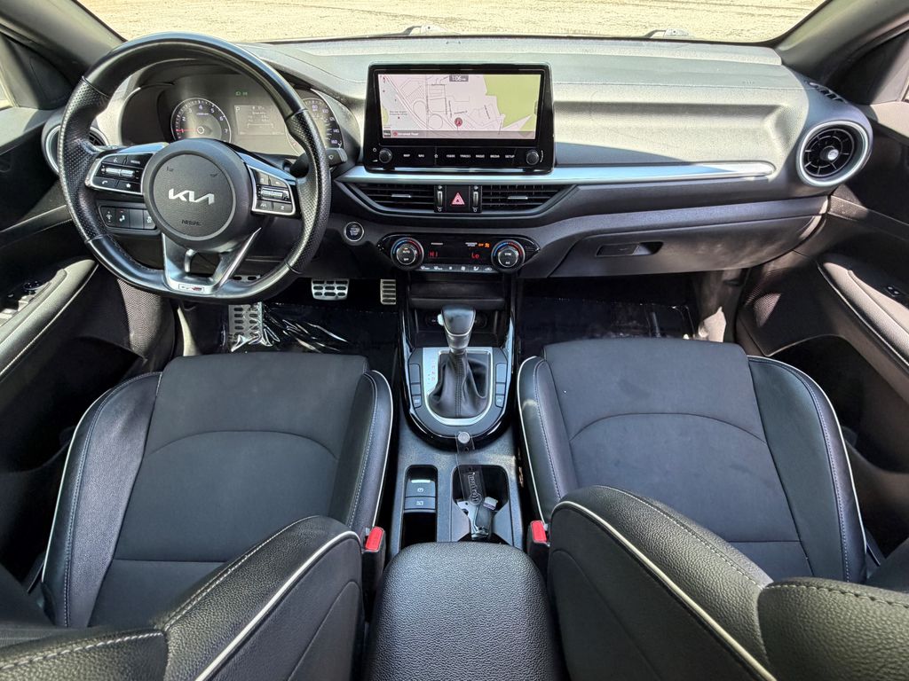 2022 Kia FORTE GT-Line - Photo 15