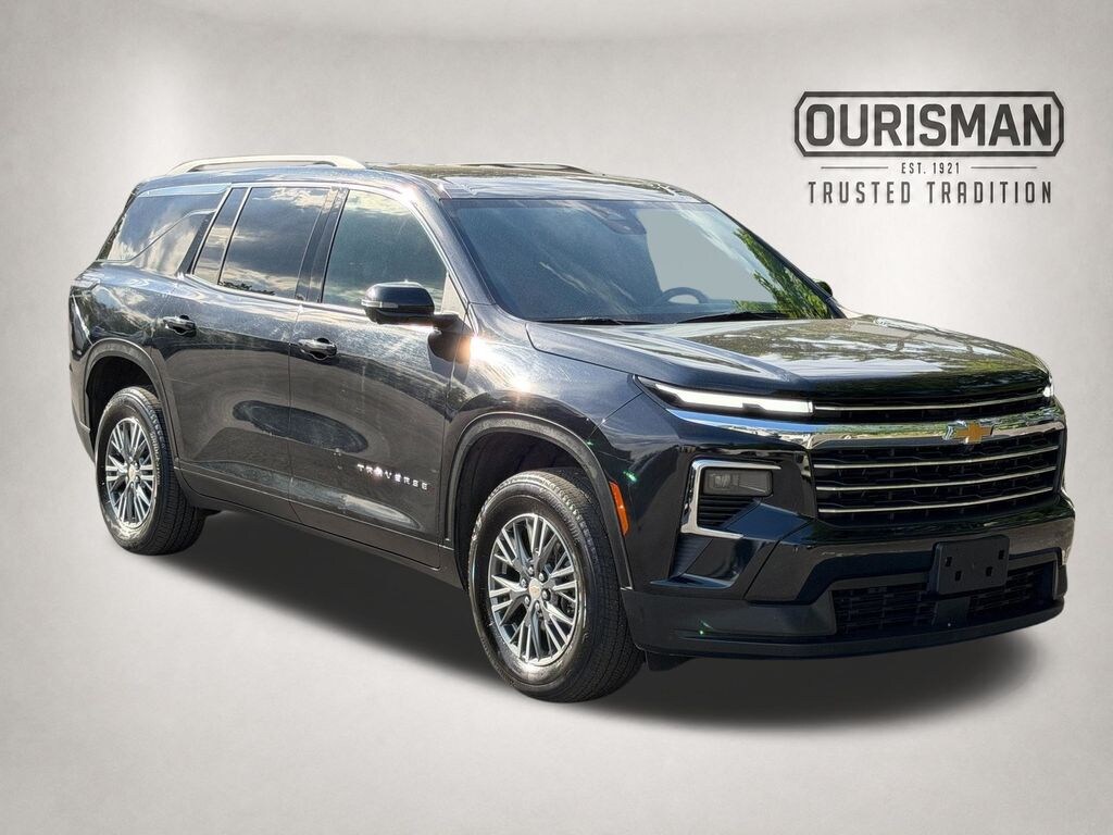 Used 2024 Chevrolet Traverse LT SUV