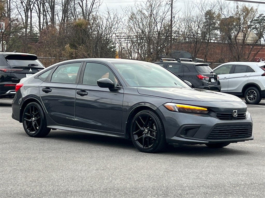 2022 Honda Civic Sport's photo