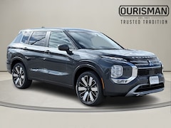 2025 Mitsubishi Outlander SE SUV