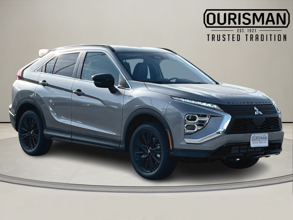2026 Mitsubishi Eclipse Cross Black Edition's photo