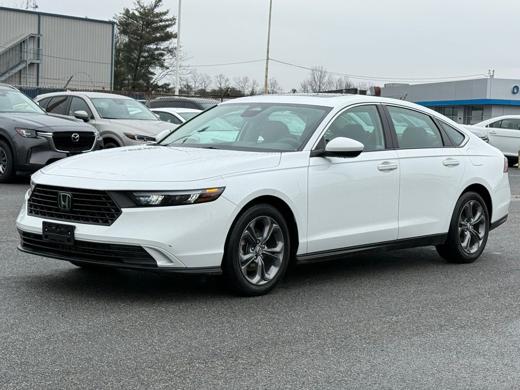 Used 2024 Honda Accord EX with VIN 1HGCY1F33RA044659 for sale in Northfield, Minnesota