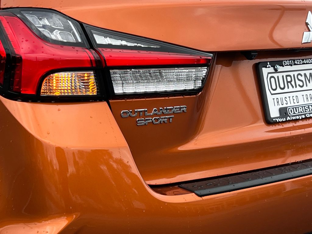 2025 Mitsubishi Outlander Sport LE - Photo 6