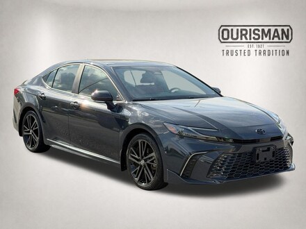 2025 Toyota Camry XSE Sedan