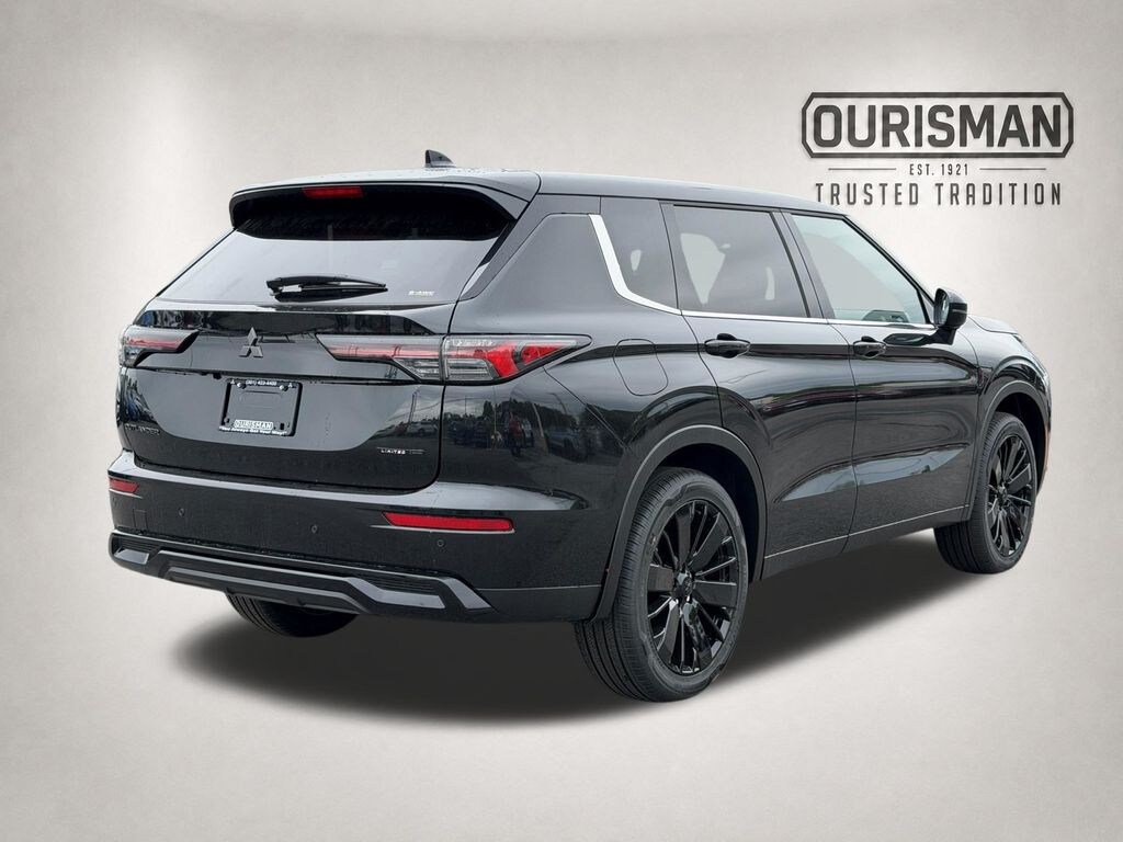 New 2026 Mitsubishi Outlander LE SUV